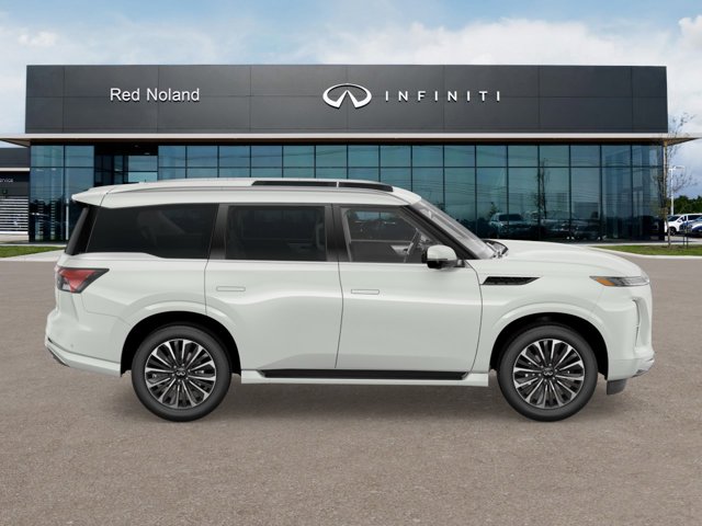 2026 Infiniti QX80 Luxe photo 4