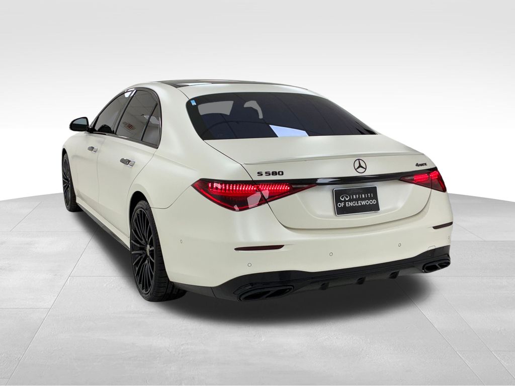 2022 Mercedes Benz S 580 4MATIC photo 4