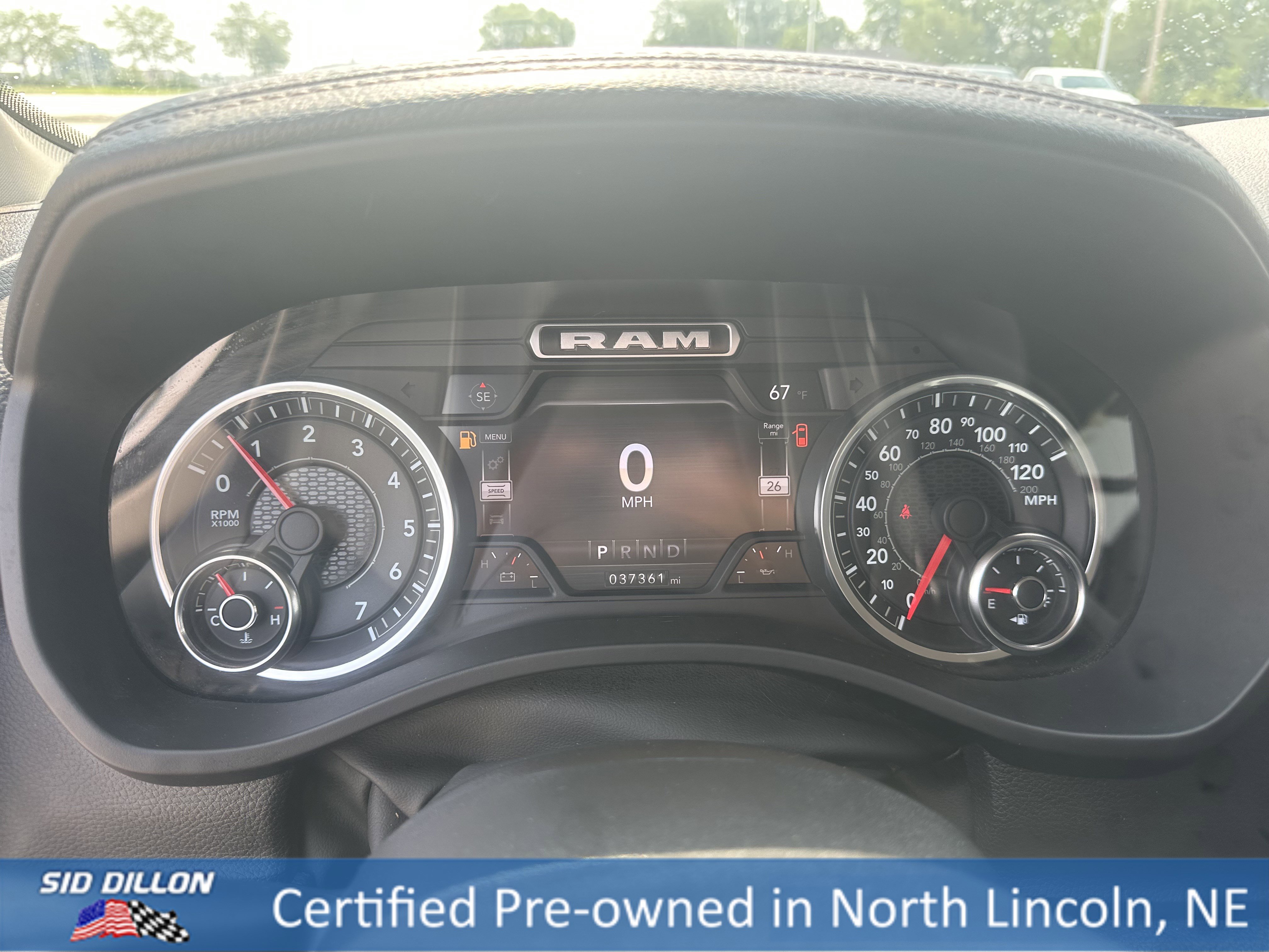 2022 Ram 1500 Laramie photo 5