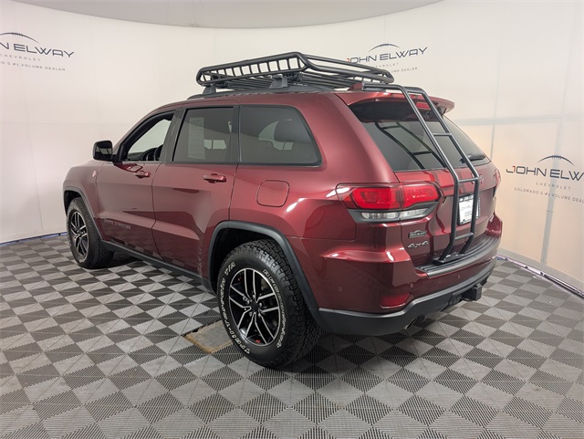 2021 Jeep Grand Cherokee Trailhawk photo 3