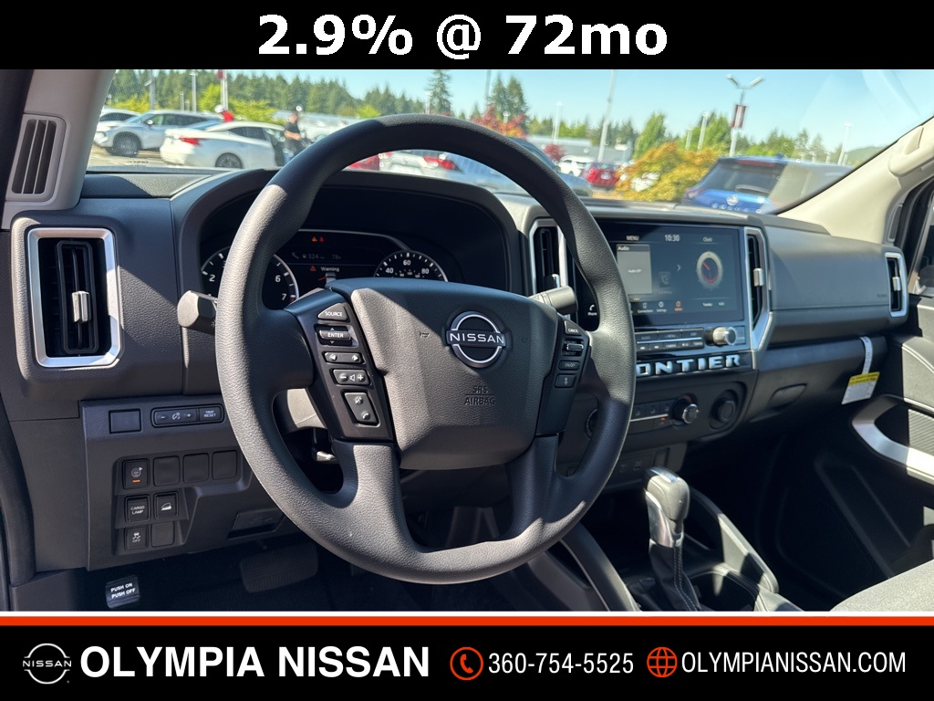 2025 Nissan Frontier SV photo 10