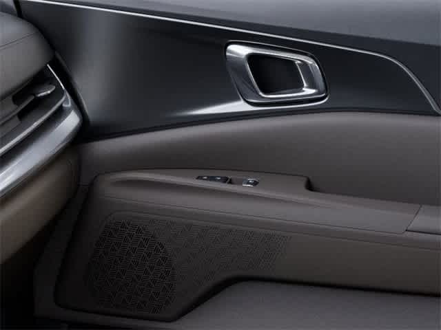 2026 Kia Carnival LXS photo 25