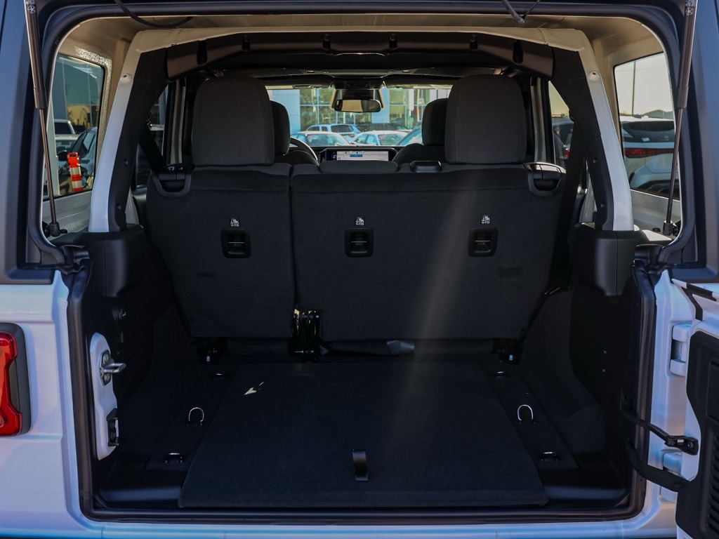 New 2026 Bright White Clear-Coat Exterior Paint Jeep Willys image 14