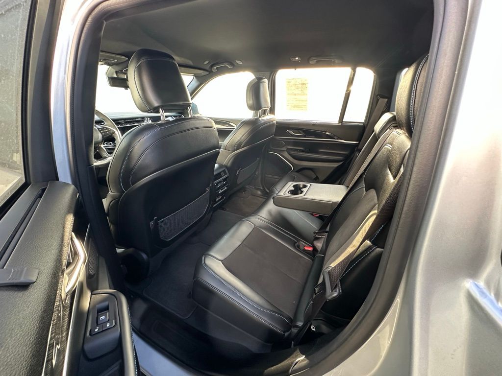 2023 Jeep Grand Cherokee Trailhawk 4xe photo 6