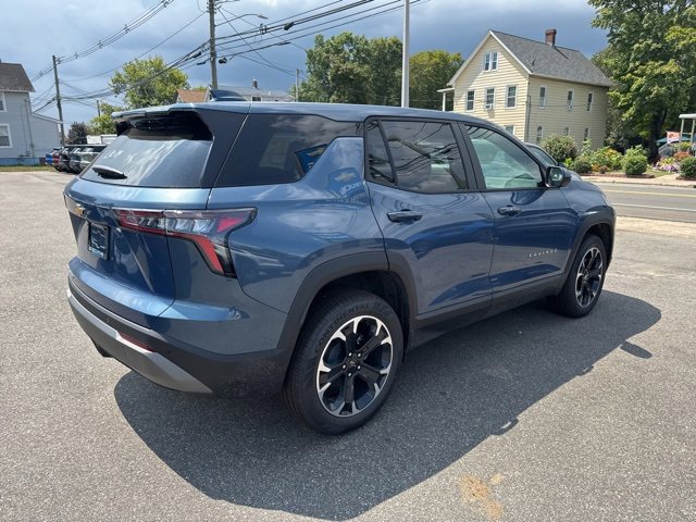 2026 Chevrolet Equinox LT photo 3