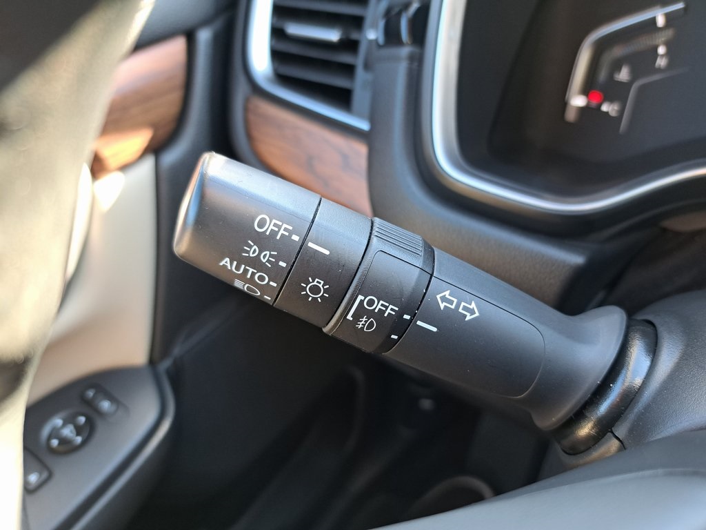 2019 Honda CR-V Touring photo 22