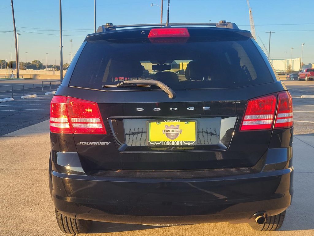 2017 Dodge Journey SE photo 2