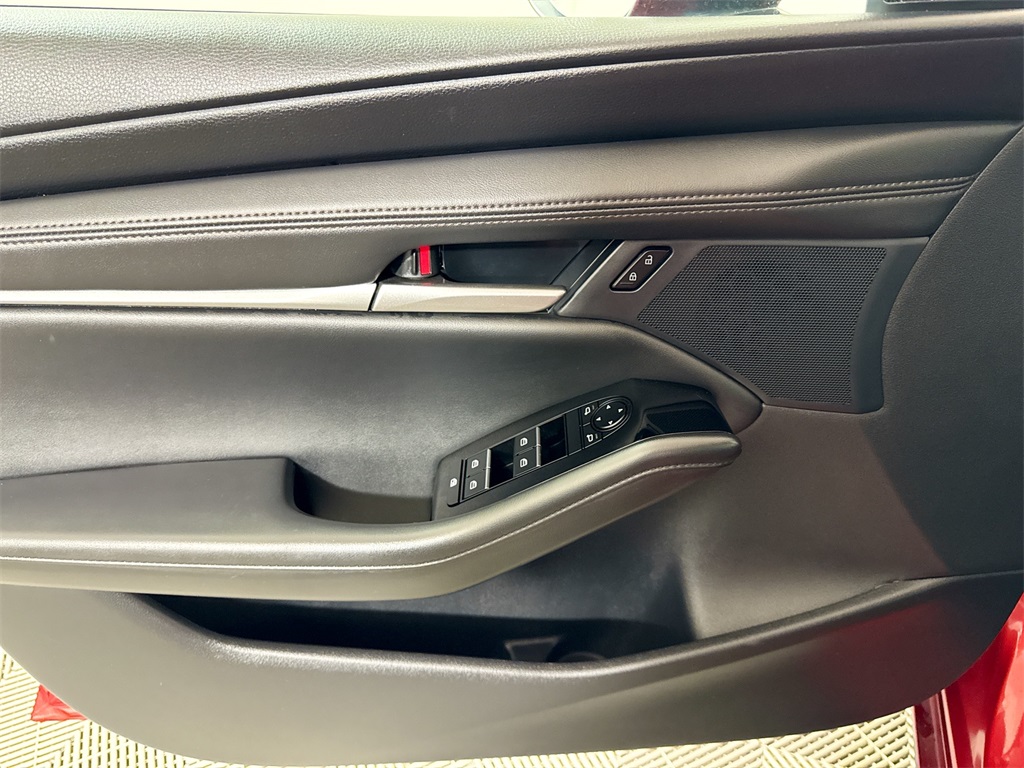 2024 Mazda Mazda3 2.5 Select Sport photo 24