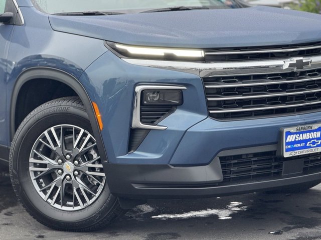 2026 Chevrolet Traverse photo 3