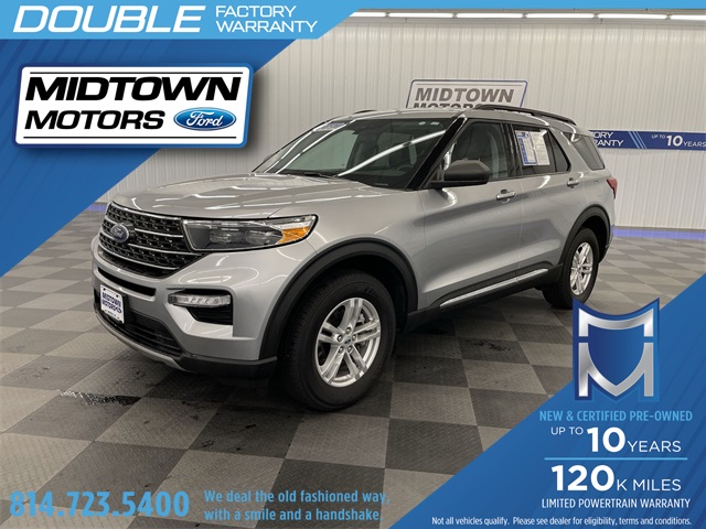 2022 Ford Explorer XLT's photo