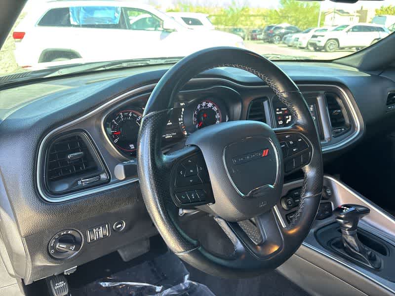 2020 Dodge Challenger SXT photo 10