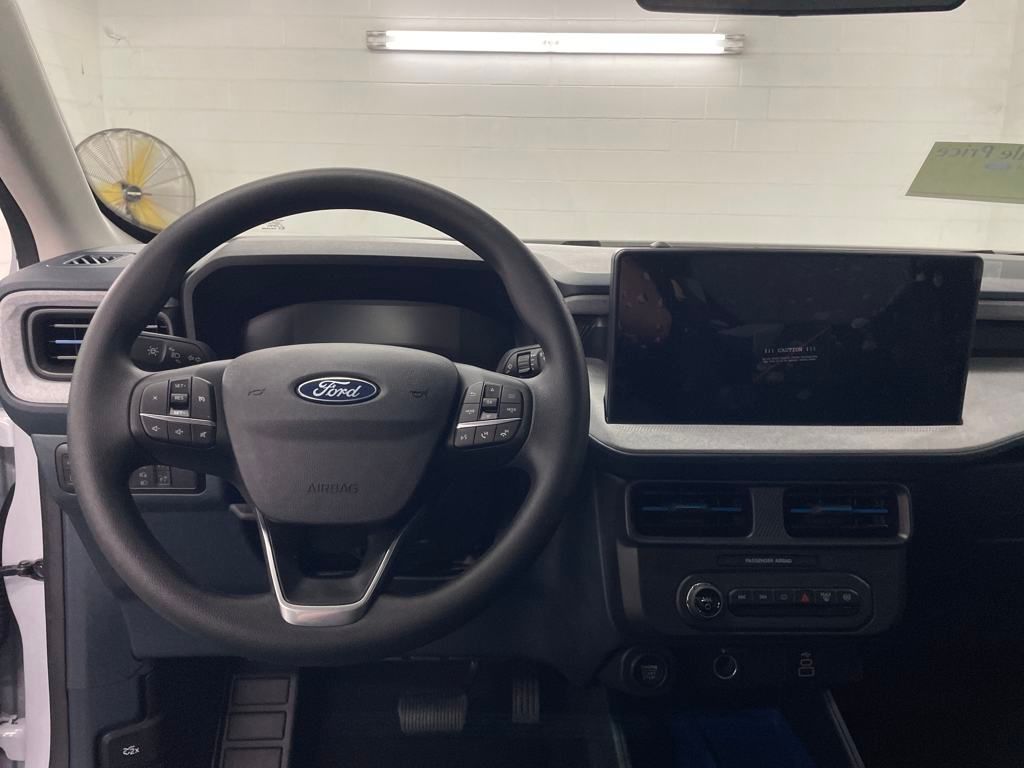 2025 Ford Maverick XLT photo 3