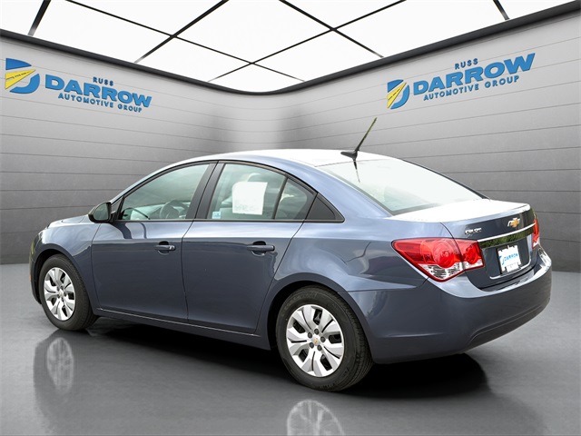 2014 Chevrolet Cruze LS photo 2