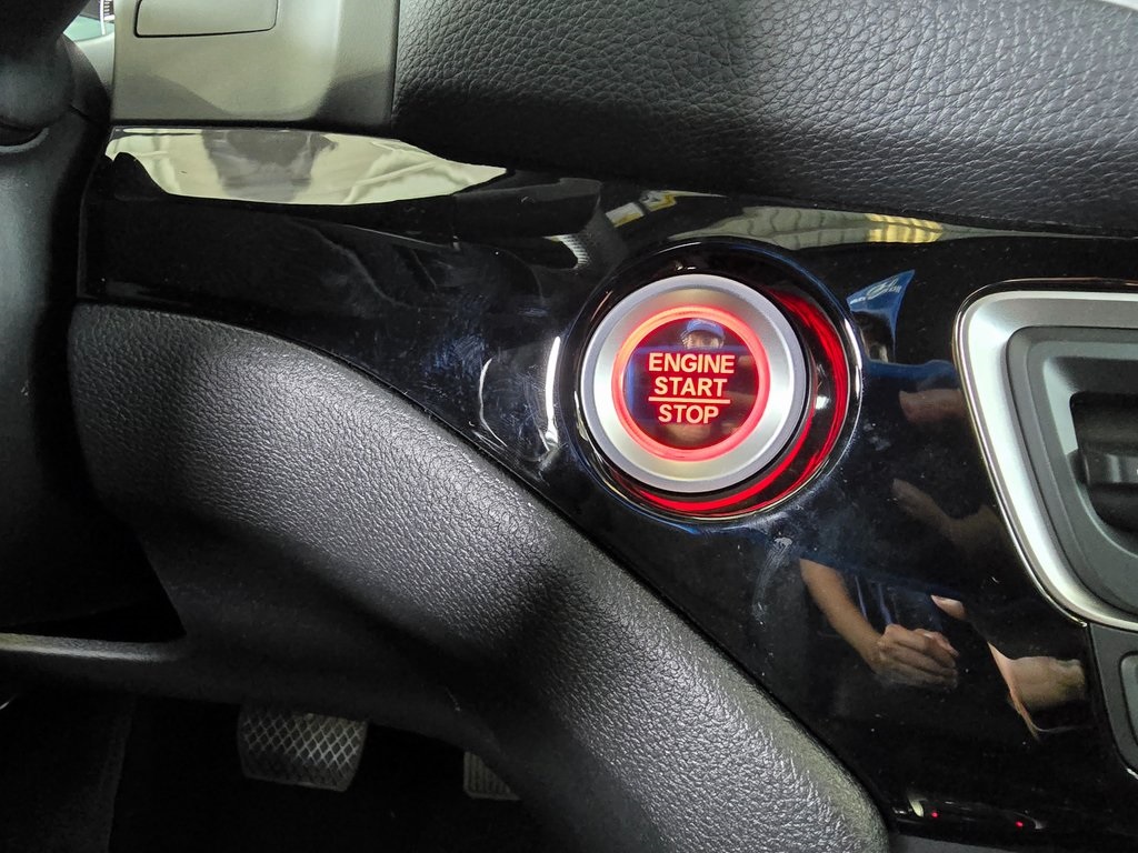 2025 Honda Ridgeline Black Edition photo 39