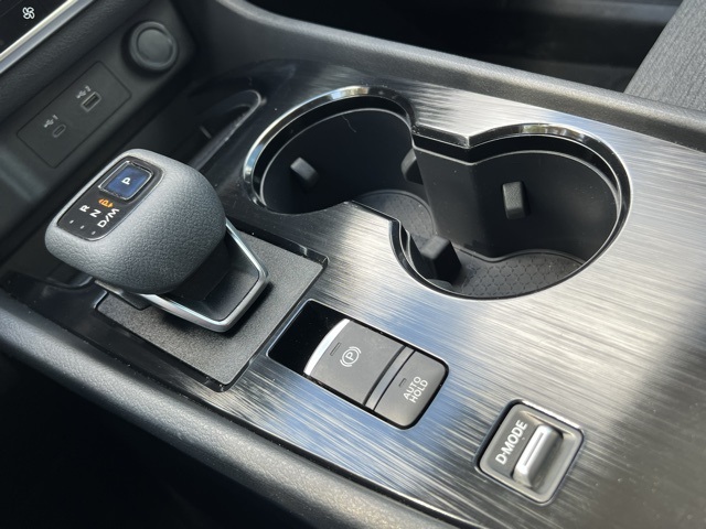 2021 Nissan Rogue SV photo 16