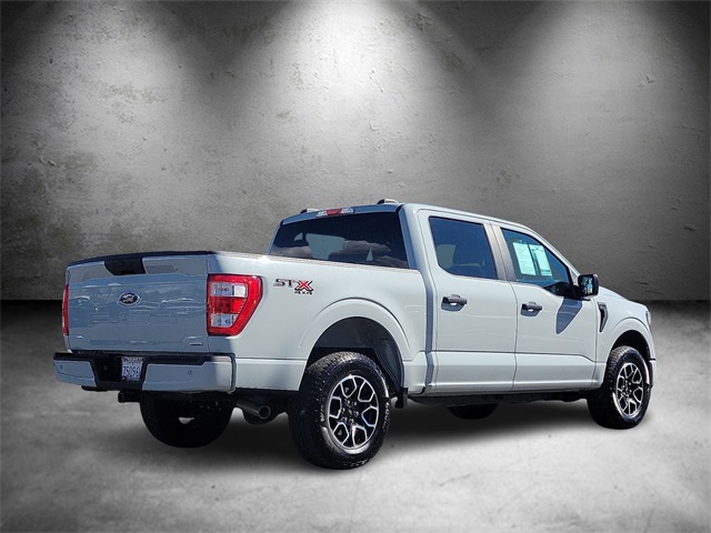 2023 Ford F-150 XL photo 2