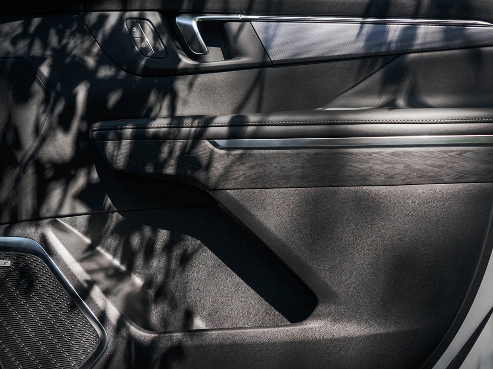 2025 Buick Enclave Sport Touring photo 8
