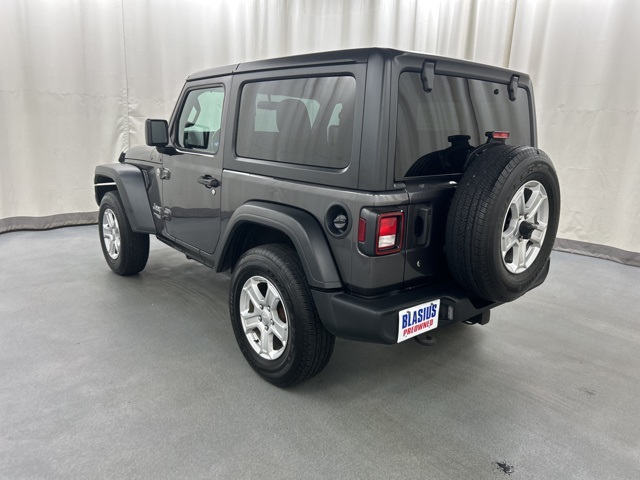 2020 Jeep Wrangler Sport S photo 4