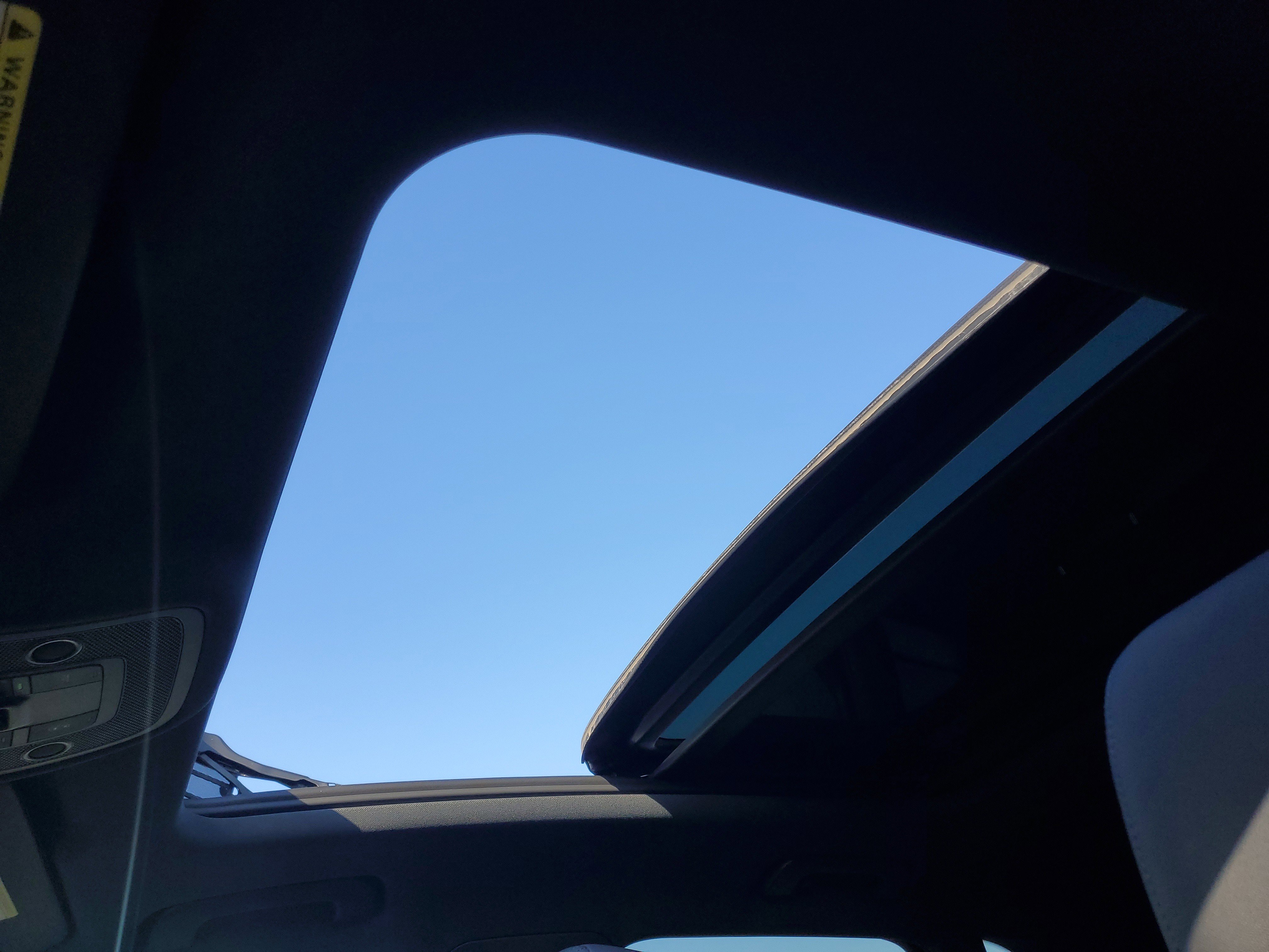 2023 Audi Q3 S line Premium photo 2