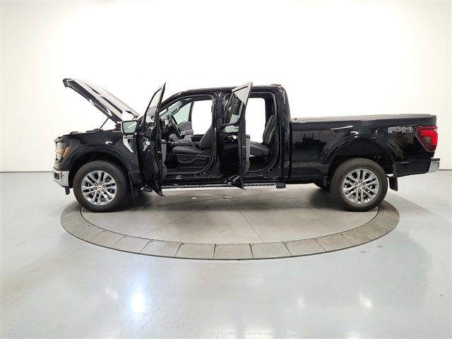2024 Ford F-150 XLT photo 11