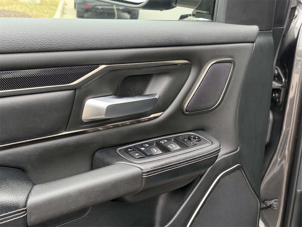 2021 Ram 1500 Rebel photo 27