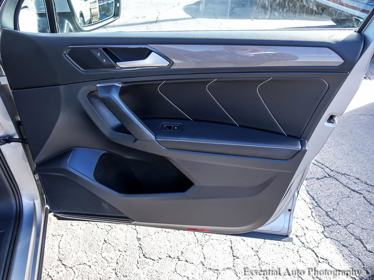 2022 VOLKSWAGEN TIGUAN - Image 21