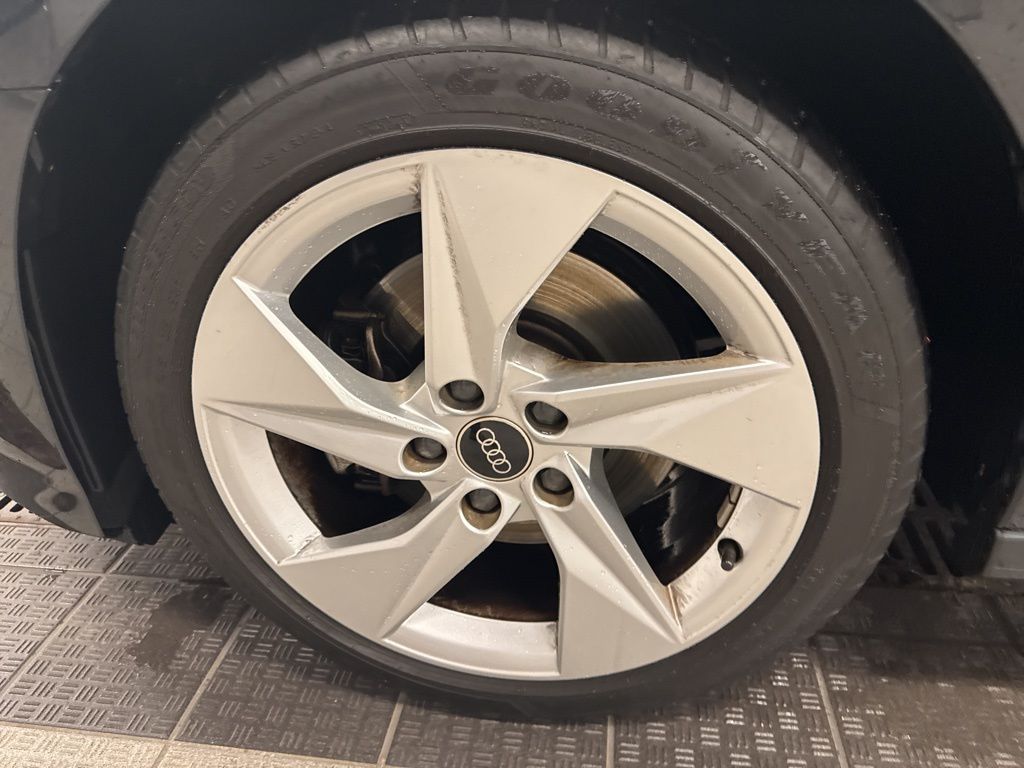 2023 Audi A3 40 Premium Quattro photo 3