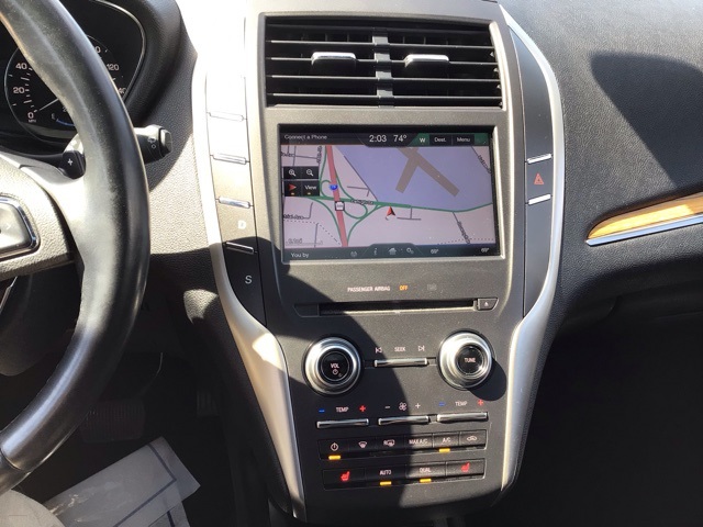 2015 Lincoln MKC Base photo 13