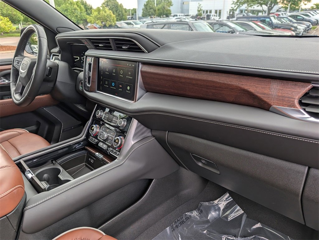 2024 Gmc Yukon Denali Ultimate photo 25
