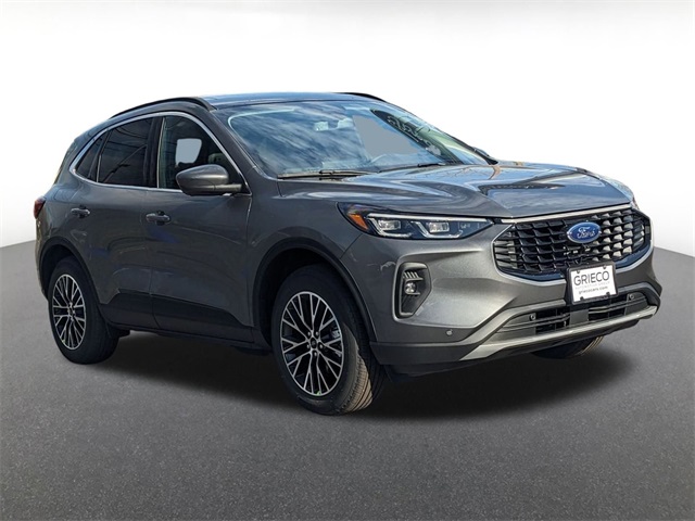 2026 Ford Escape PHEV's photo