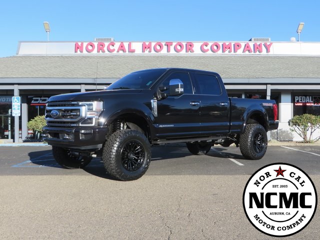 2022 Ford F-250 Super Duty Platinum's photo