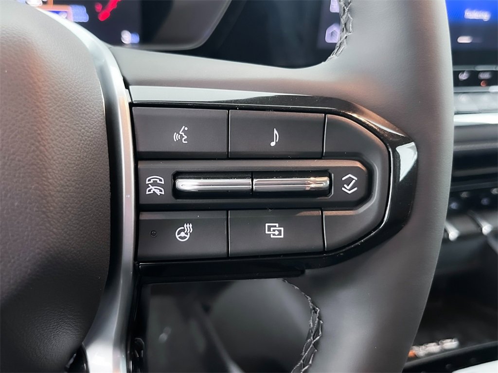 2026 Chevrolet Colorado LT photo 23