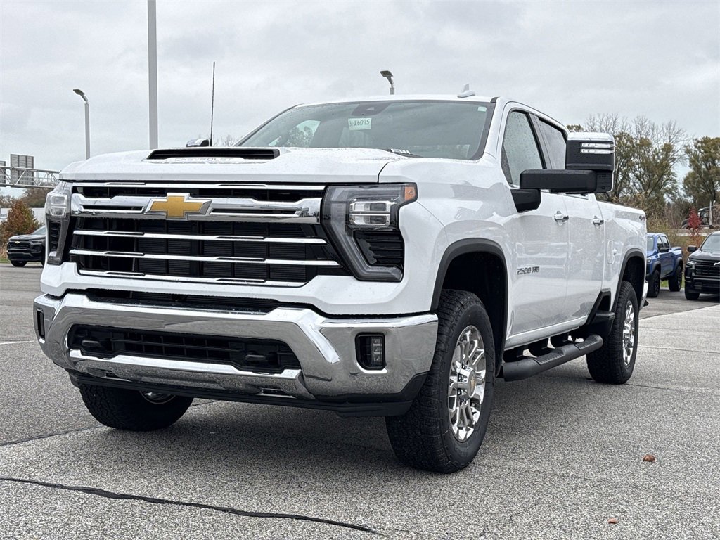 2026 Chevrolet Silverado 2500HD LTZ photo 4
