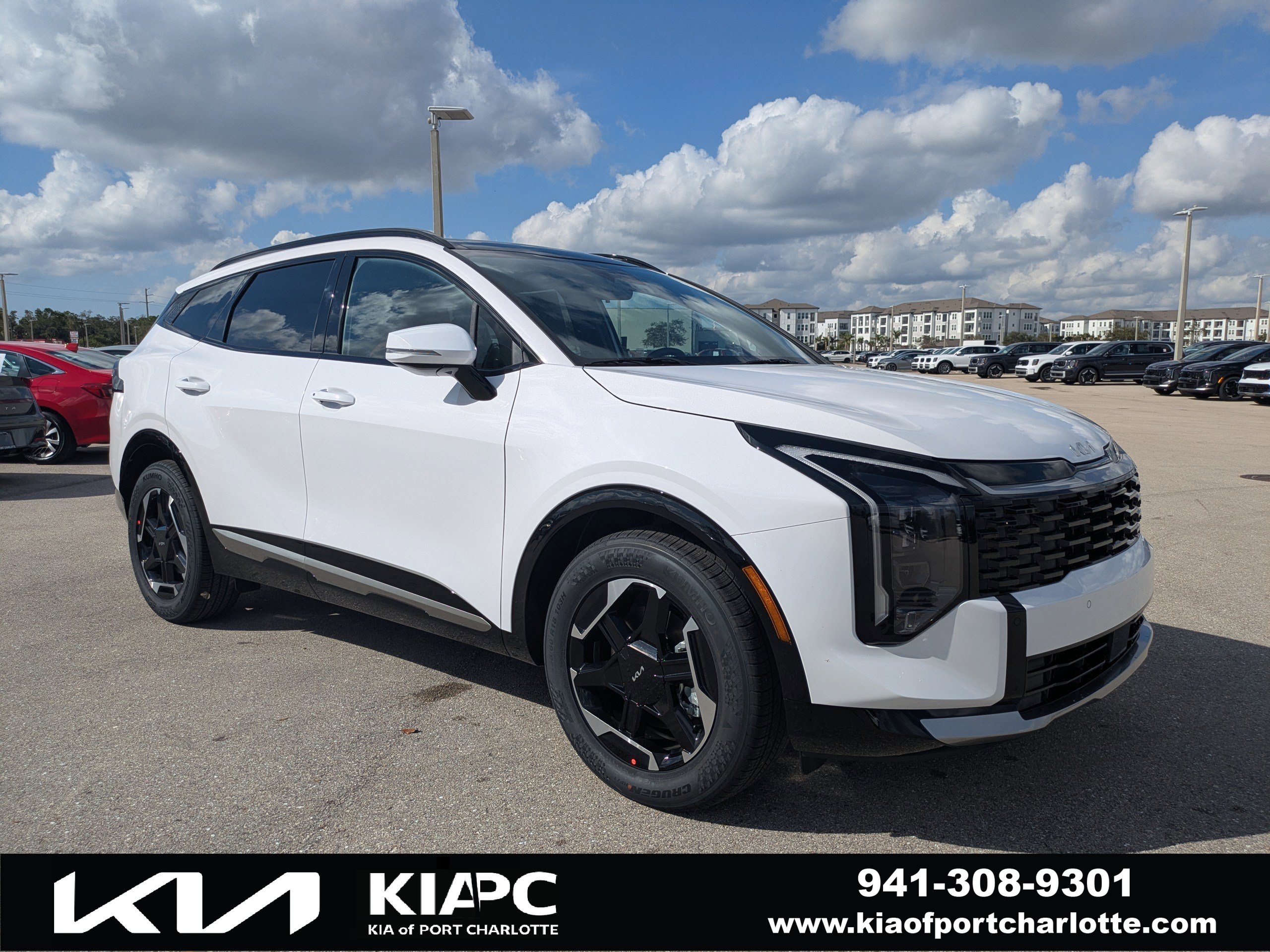 2026 Kia Sportage SX's photo