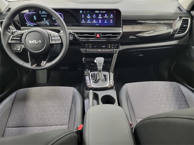 2026 Kia Seltos S photo 9