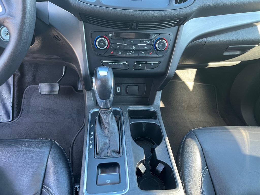 2018 Ford Escape SEL photo 15