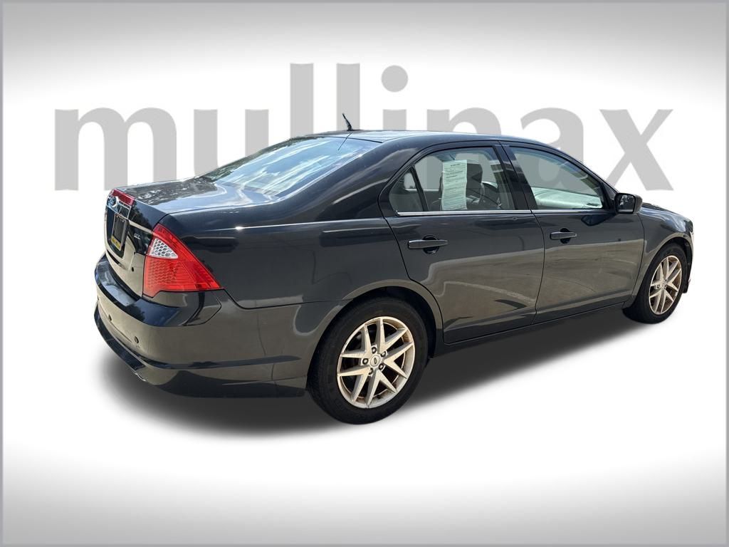2012 Ford Fusion SEL photo 3