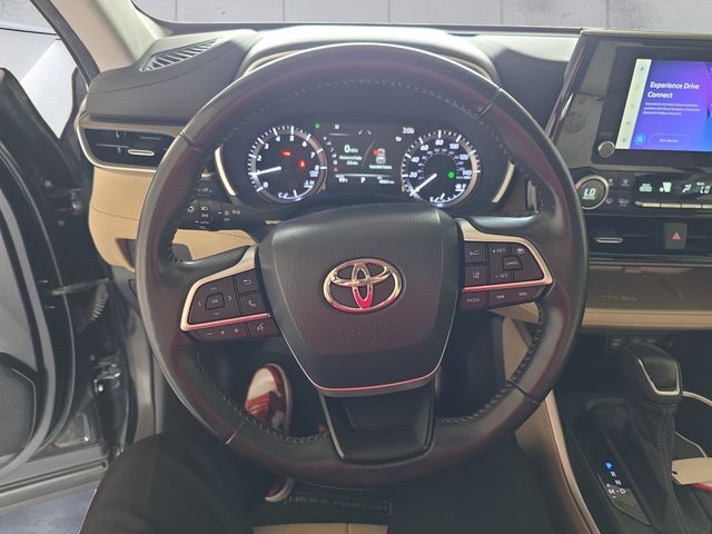 2023 Toyota Highlander L photo 8