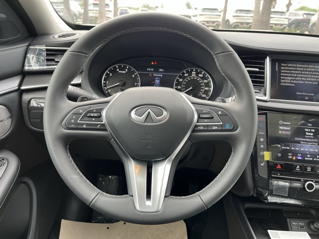 2025 Infiniti QX50 Luxe photo 14