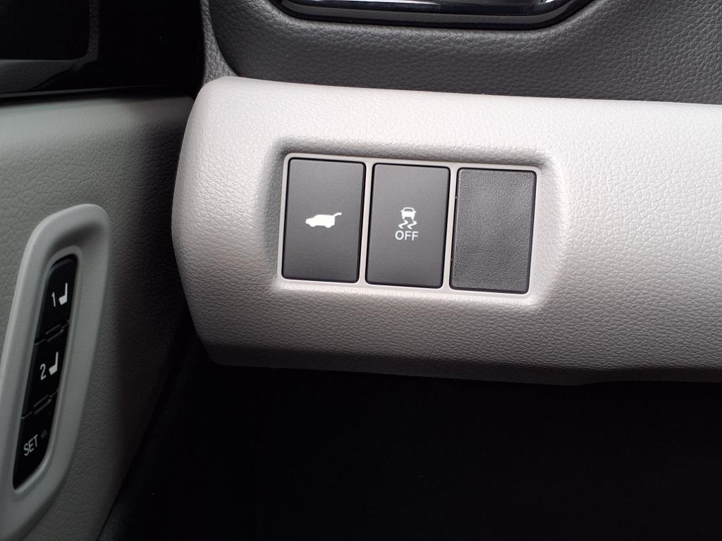 2025 Honda Pilot Touring photo 22