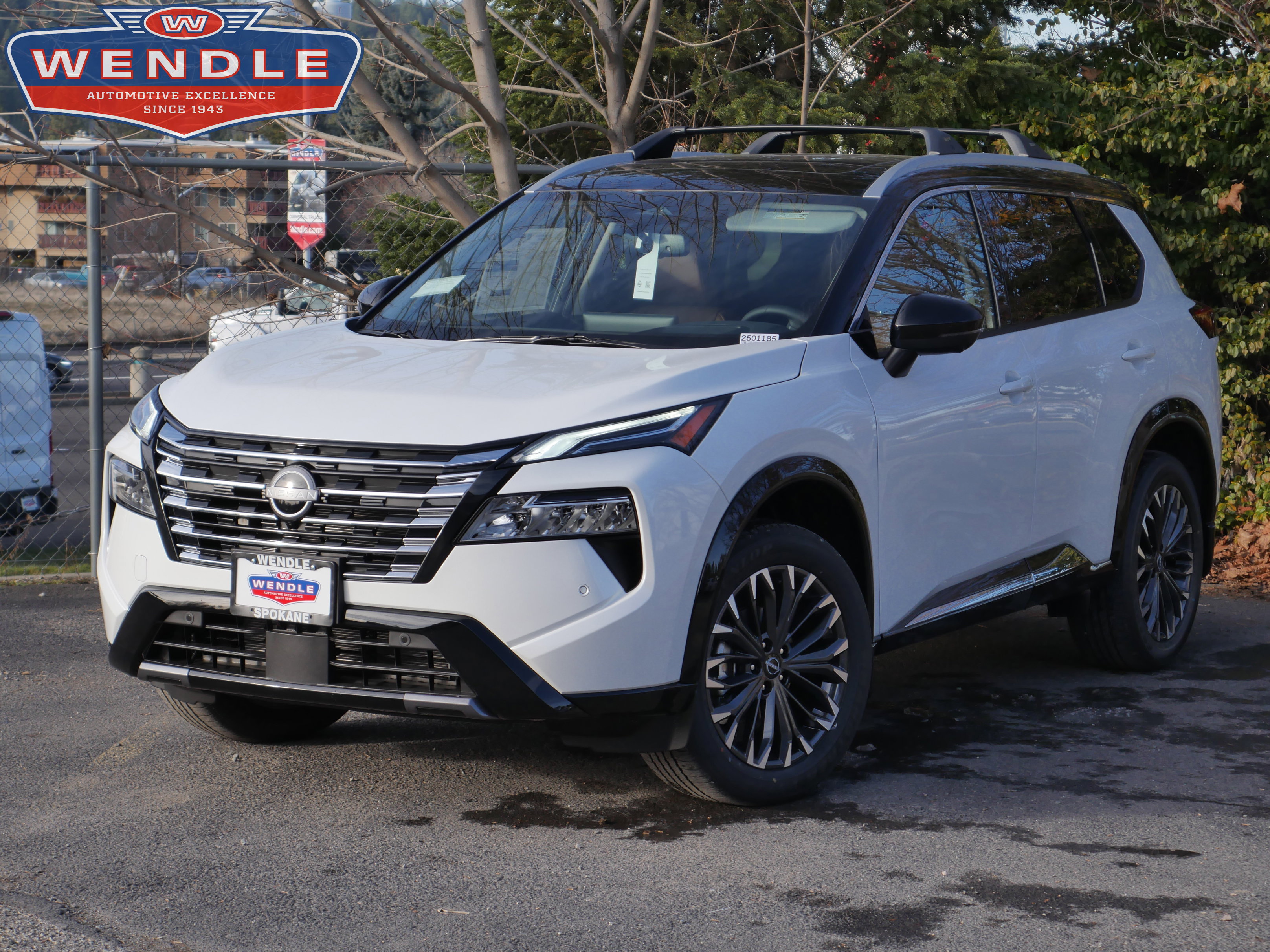 2026 Nissan Rogue Platinum's photo