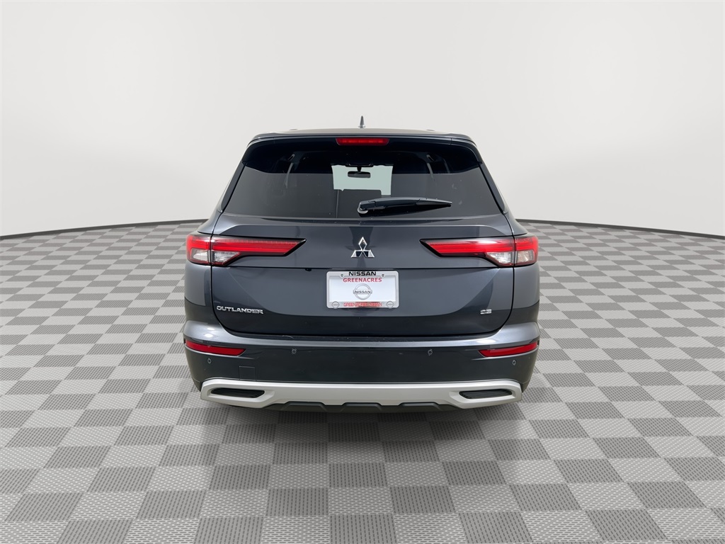 2024 Mitsubishi Outlander SE Ralliart photo 6