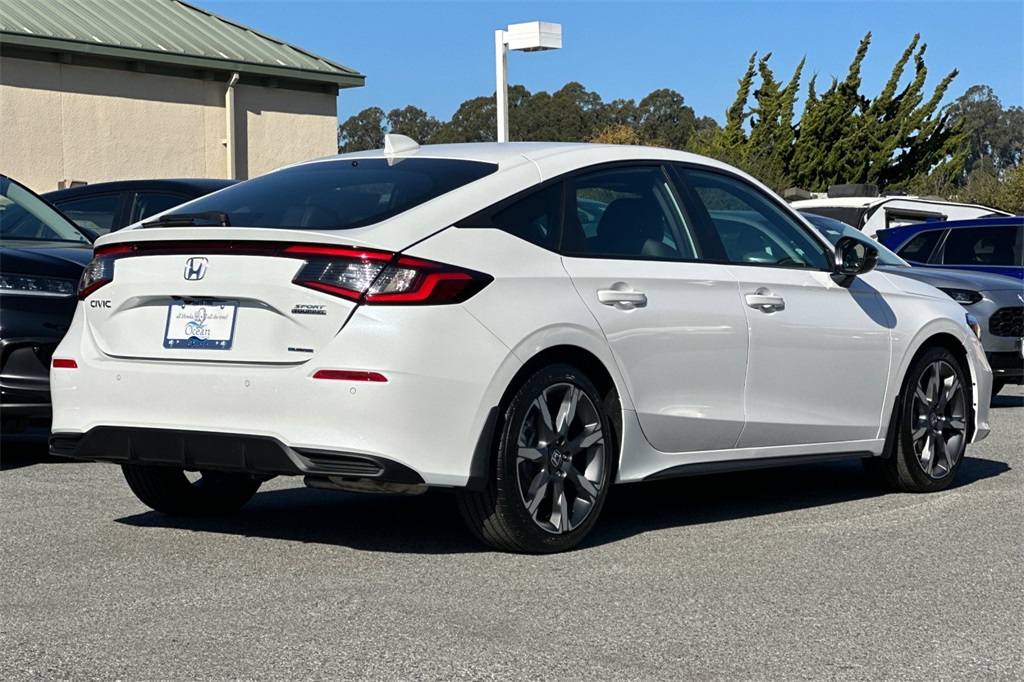 2025 Honda Civic Hatchback Hybrid Sport Touring photo 4