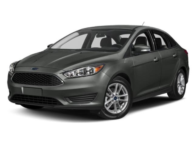 2015 Ford Focus SE's photo