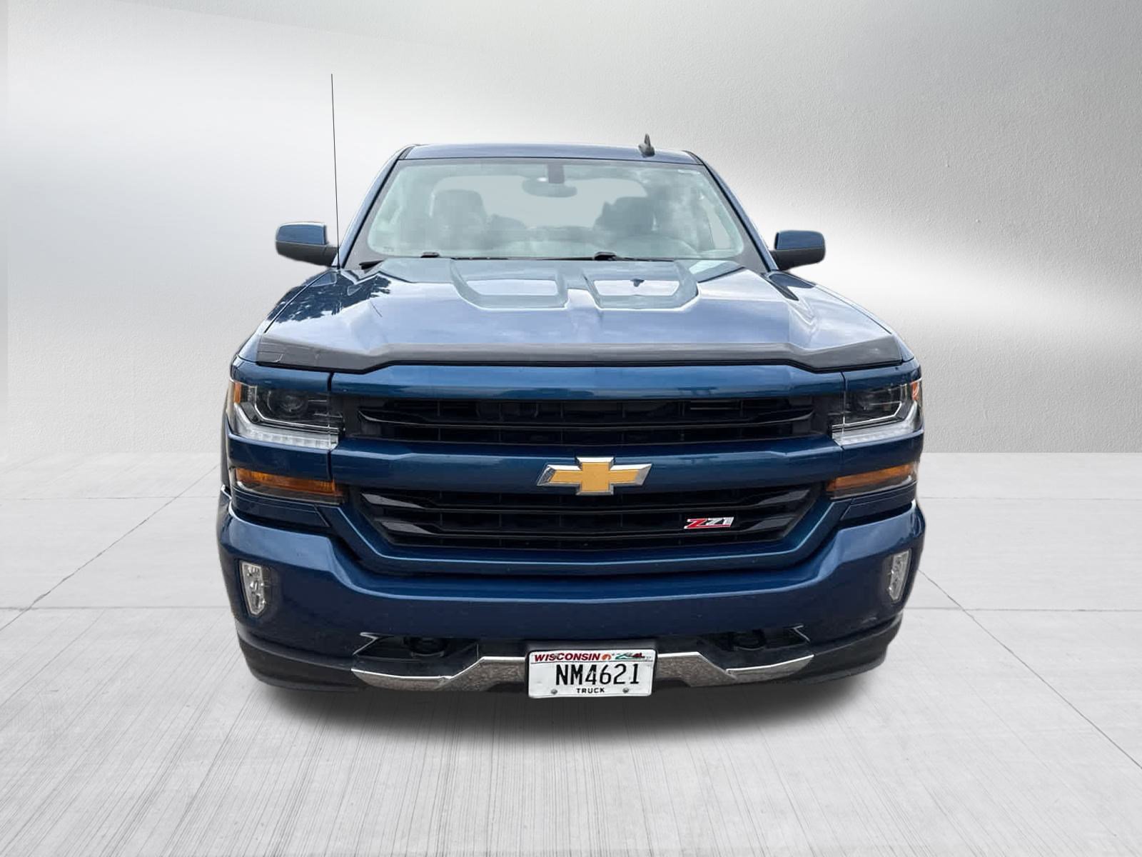 Used 2019 Chevrolet Silverado 1500 LD LT with VIN 2GCVKPEC8K1181299 for sale in Brooklyn Center, Minnesota