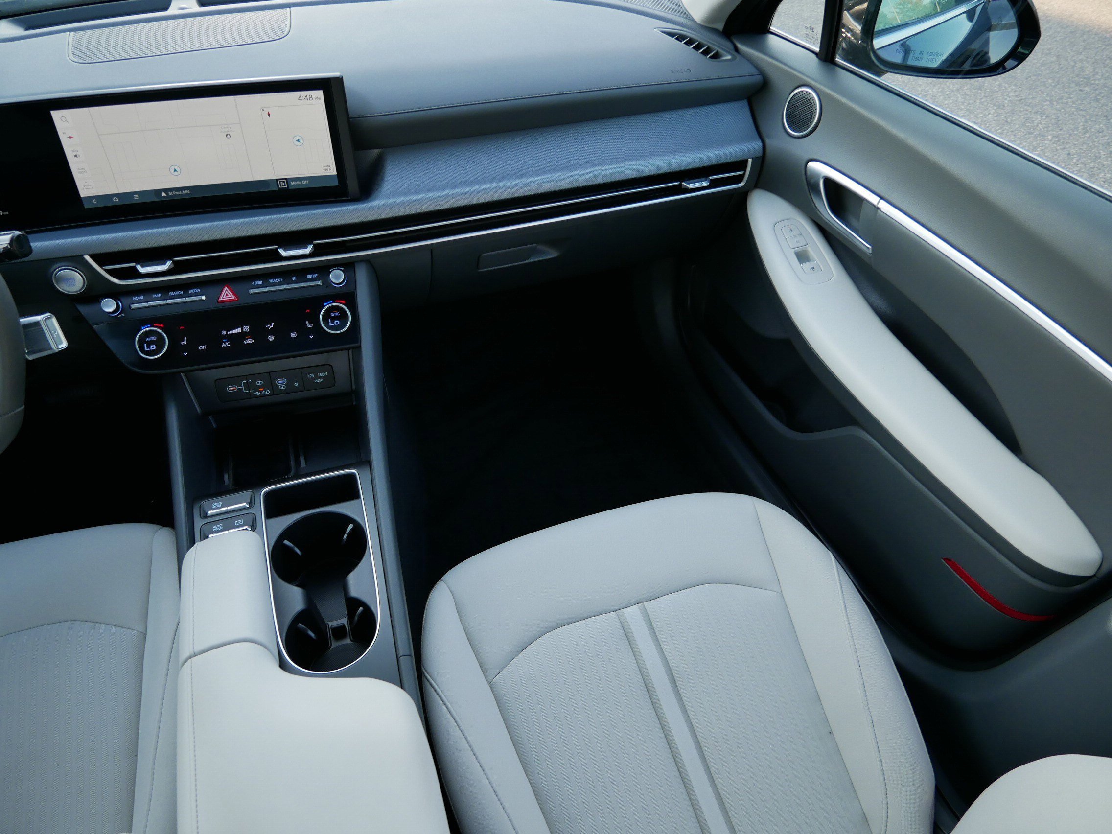 2024 Hyundai Sonata SEL Convenience photo 11