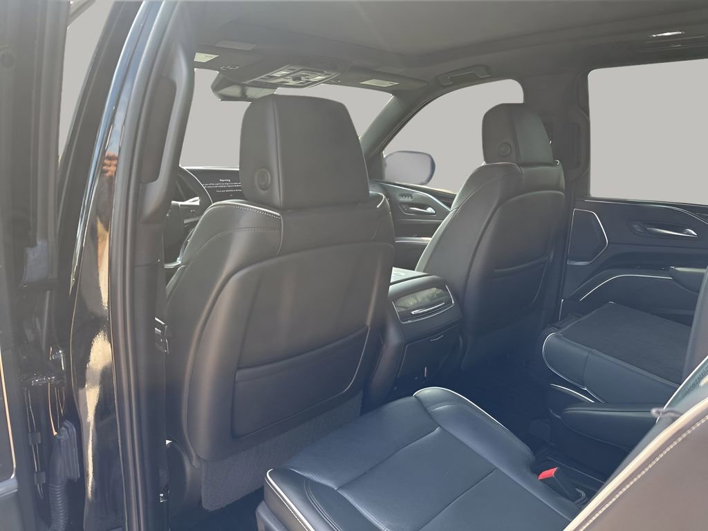 2023 Cadillac Escalade Sport photo 16