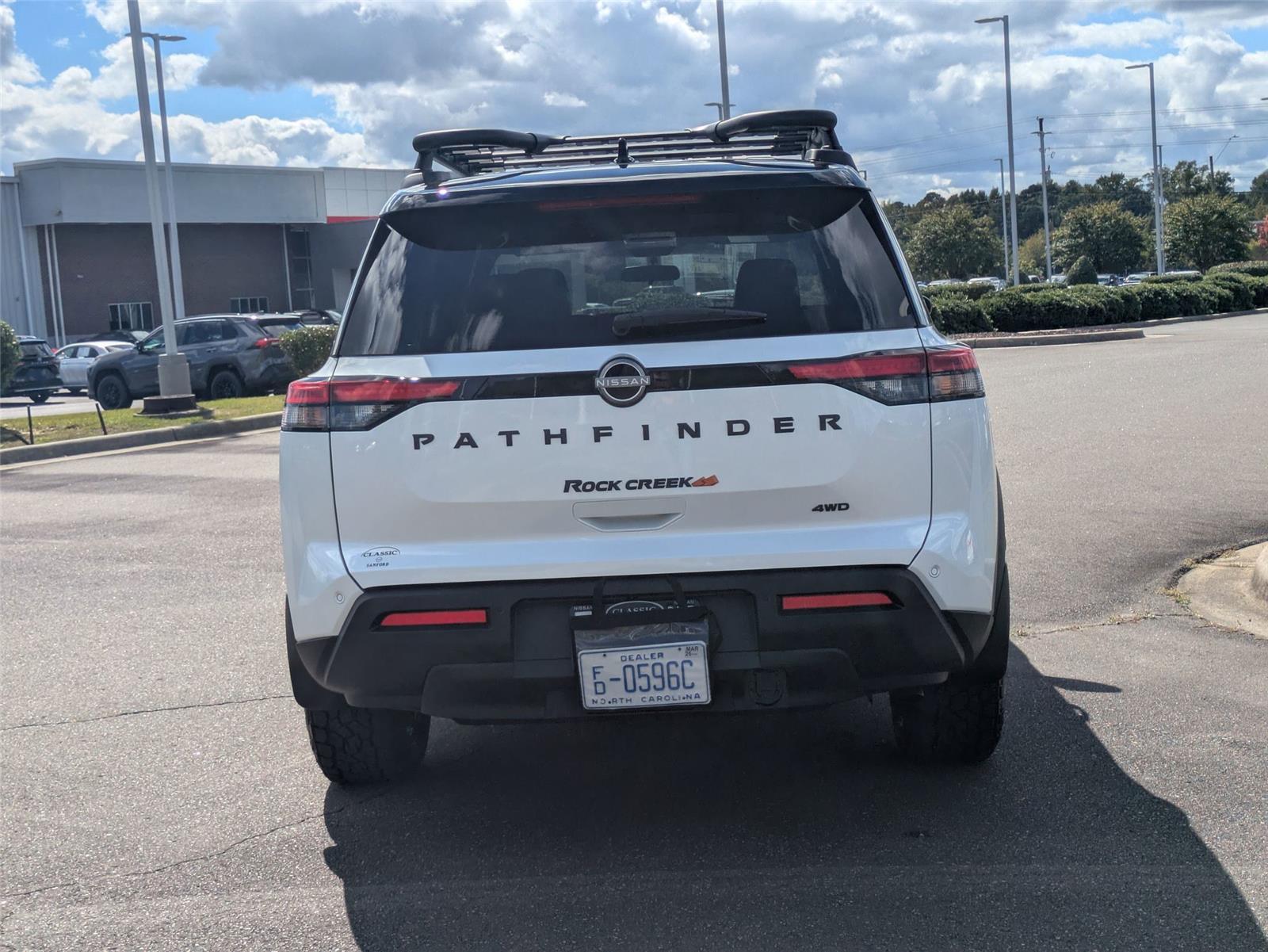 2025 Nissan Pathfinder Rock Creek photo 5
