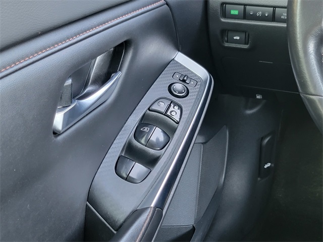 2022 Nissan Sentra SR photo 24
