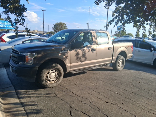 2018 Ford F-150 XL photo 2